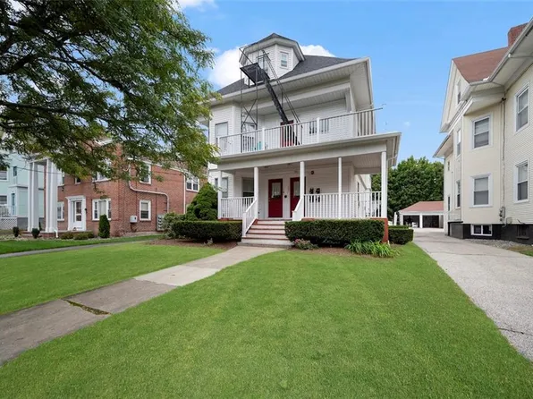 165 Norwood Ave, Cranston, RI 02905