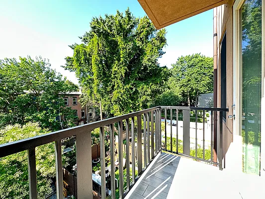 Rented by Dream Space Realty | media 22