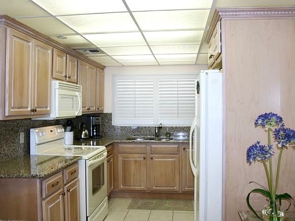 4th image of 1290 Gulf Blvd APT 902
