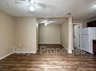 2736 2nd St APT 1, Hurricane, WV 25526