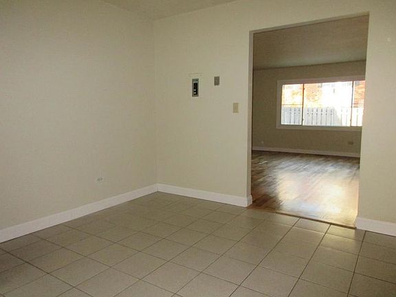 4th image of 251 Elmwood Ave #1