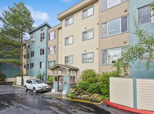 2222 NE 92nd St APT 310, Seattle, WA 98115