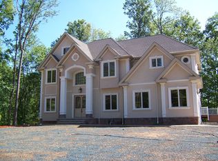 3 Buckingham Rd, Lincoln Park, NJ 07035