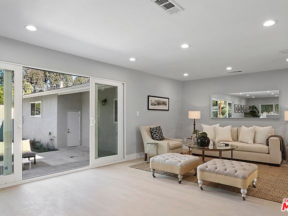 2nd image of 22153 Buena Ventura St
