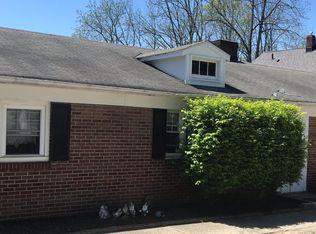 93 American St, Chagrin Falls, OH 44022