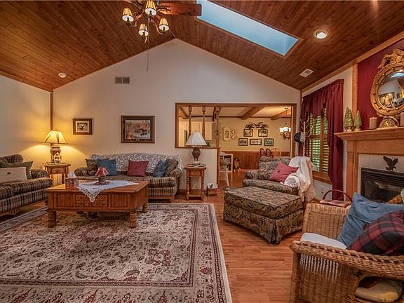 4th image of 504 Kristi Dr