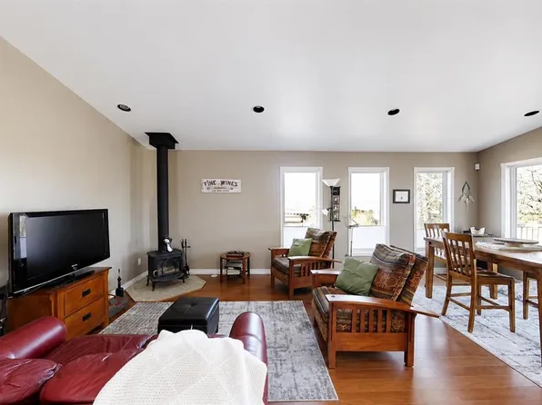 22 E 9th St, Lesser Slave River No.124, AB T0G 0M0