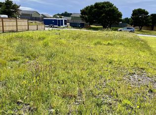 0 Lincoln Ave, Bandon, OR 97411