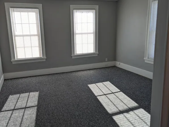 5486 Broadway St, Lancaster, NY