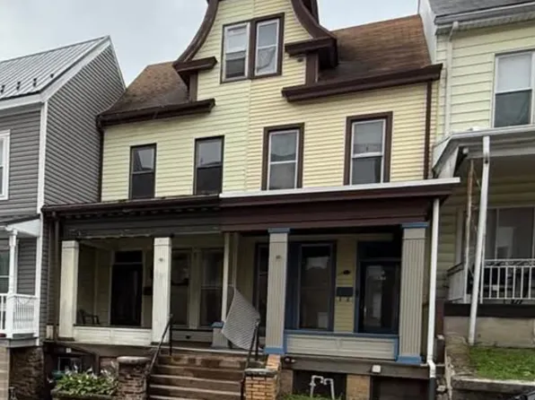 48 S Vine St, Mount Carmel, PA 17851