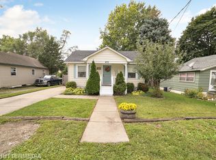 403 Pine St, Lockport, IL 60441