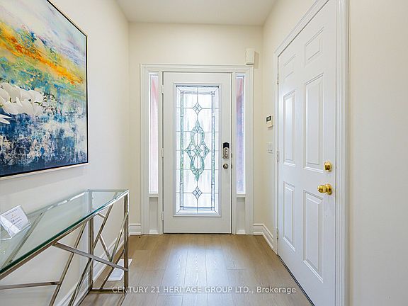 4th image of 114 Millcliff Cir