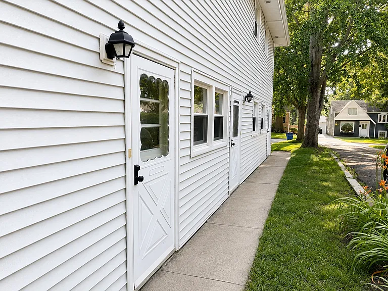 Private Side Entrance and Walkway