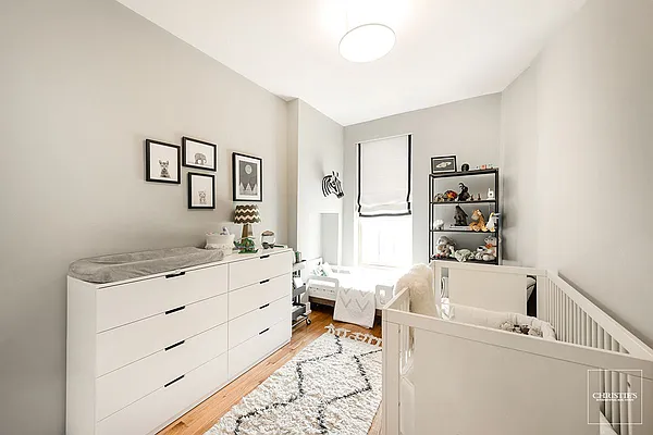 Sold by Christie's International Real Estate Group, LLC | media 18