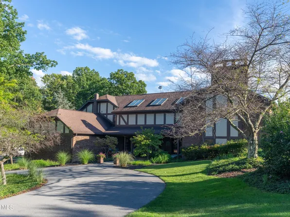 1554 W 7th St, Tyrone, PA 16686