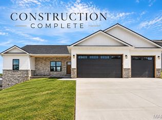 2916 Shirley Close Rd, Washington, MO 63090