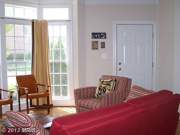 5th image of 589 Whetstone Glen St #589