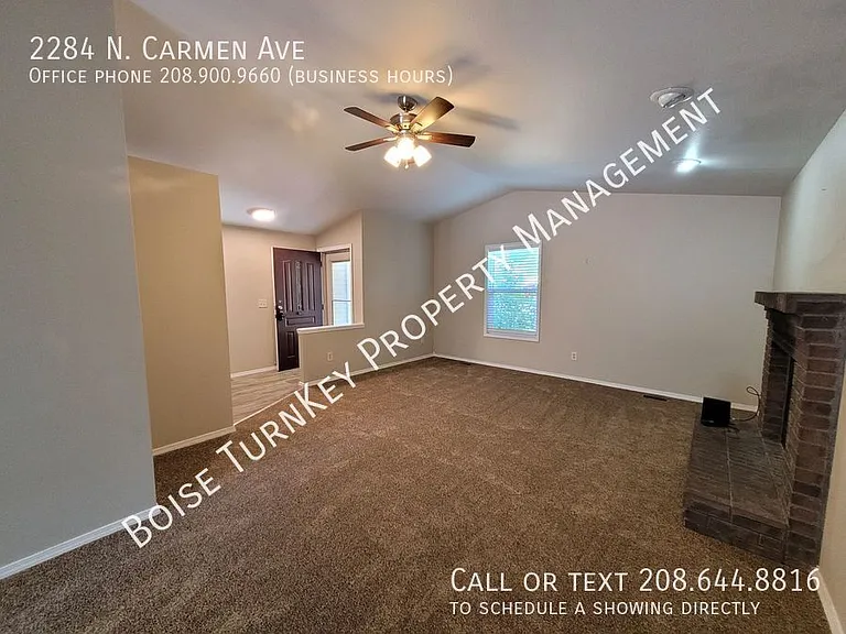 2284 N Carmen Ave — Photo 22