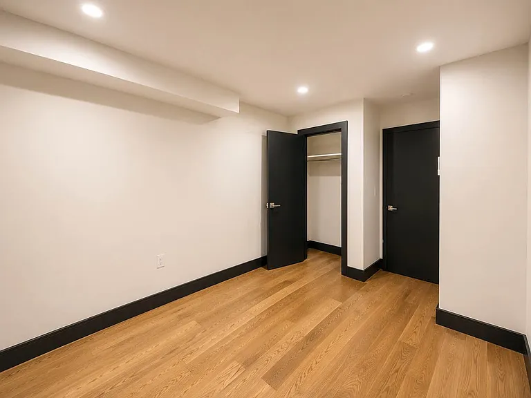 753 Putnam Ave #1 — Photo 8