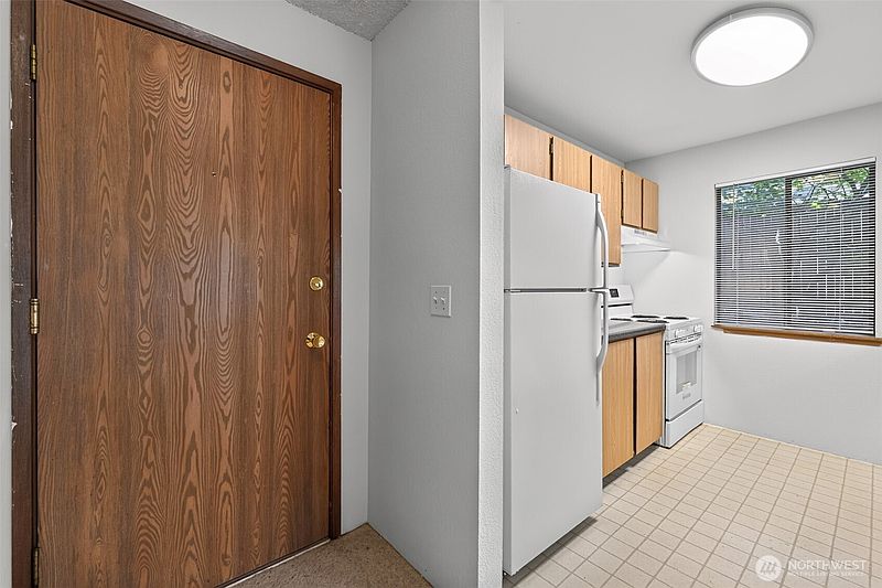 3rd image of 1740 NE 86th Street #101