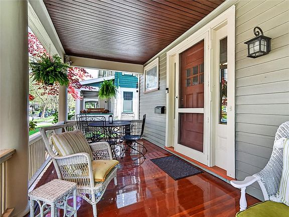 5th image of 146 Edgerton St