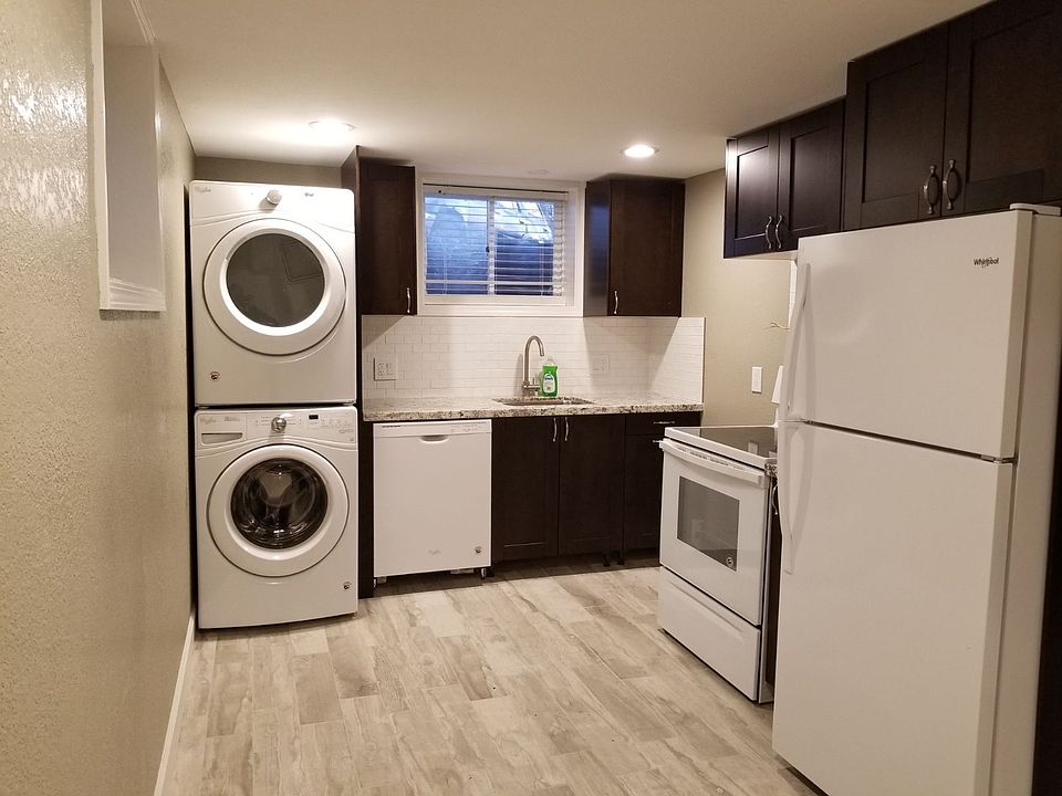 Kitchen with all brand-new fixtures