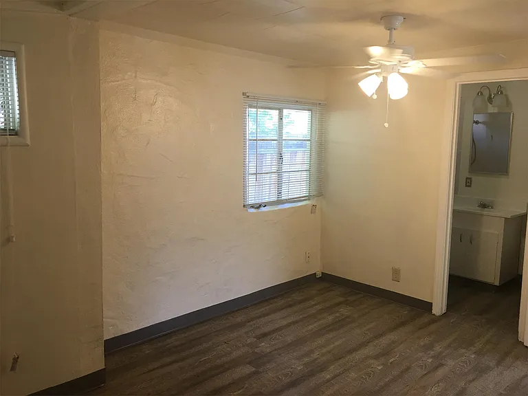 517 Dawn Dr — Photo 15