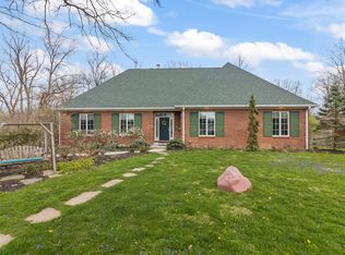8928 Carriage Ln, Indianapolis, IN 46256