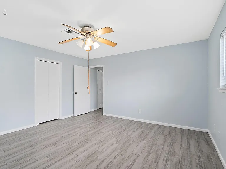 10623 Wickersham Ln — Photo 34