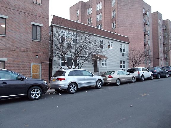 4th image of 2205 Olinville Ave