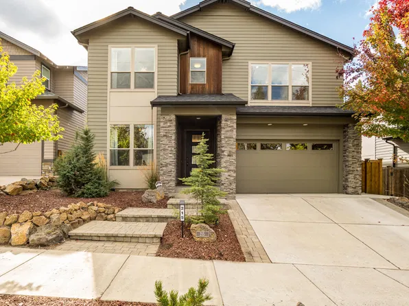 215 SW Cleveland Ave, Bend, OR 97702
