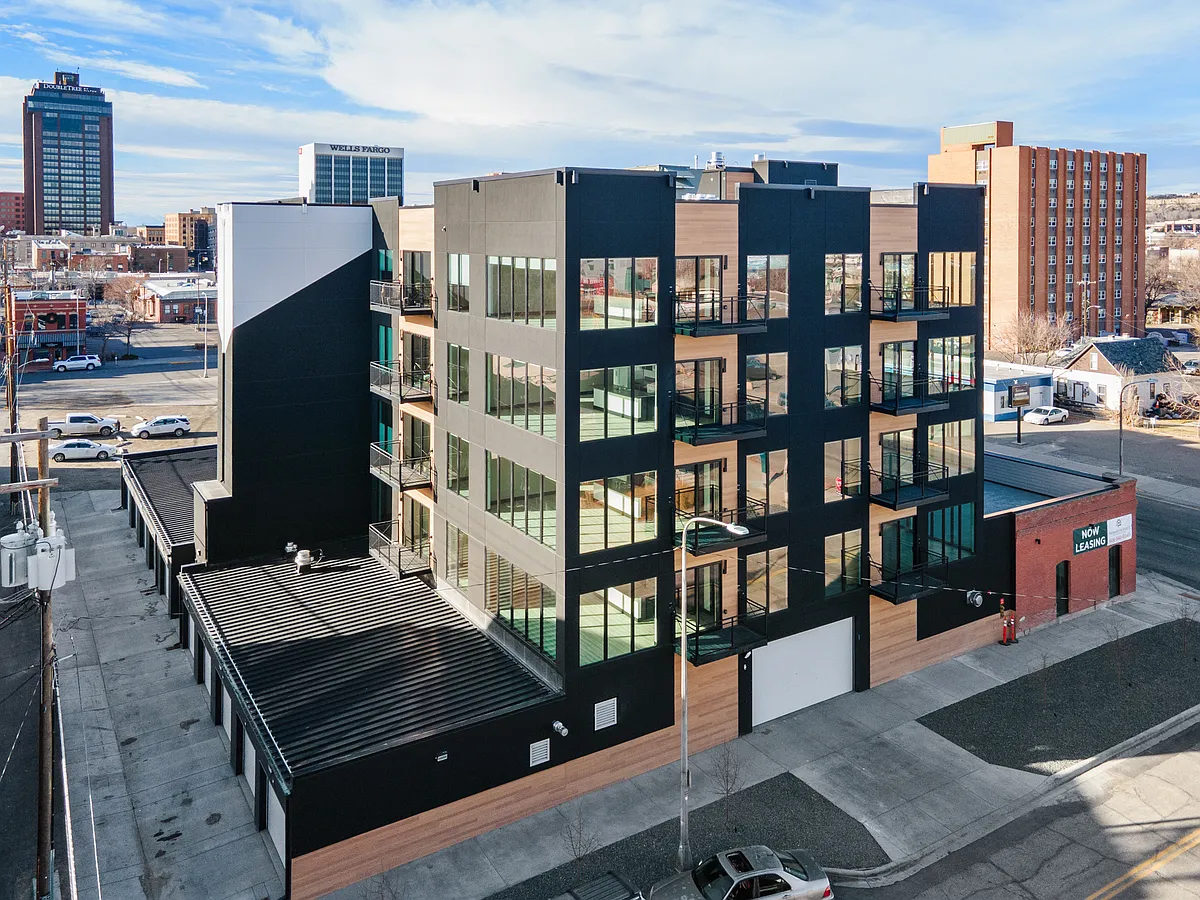 SouthEast view of Building - Old Town Flats