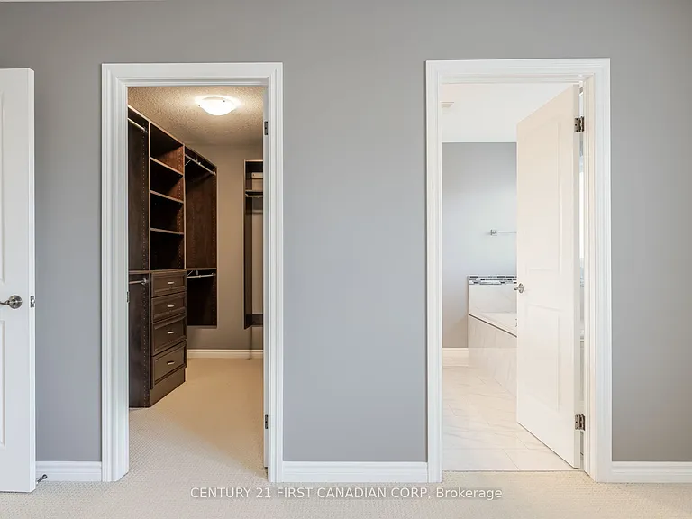 1690 Beaverbrook Ave — Photo 23