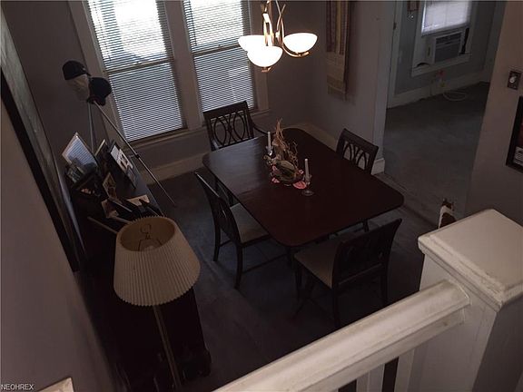 5th image of 13327 Lake Shore Blvd Unit 1