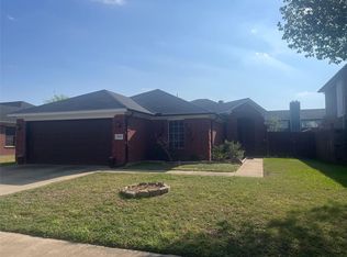 1825 Kingsbrook Trl, Fort Worth, TX 76120