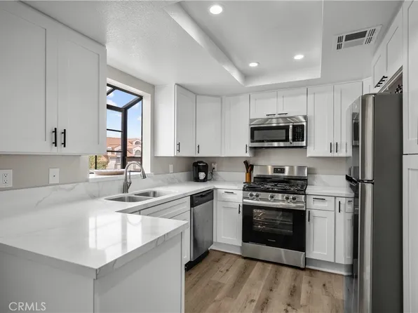 18114 Erik Ct Unit 5131, Canyon Country, CA 91387