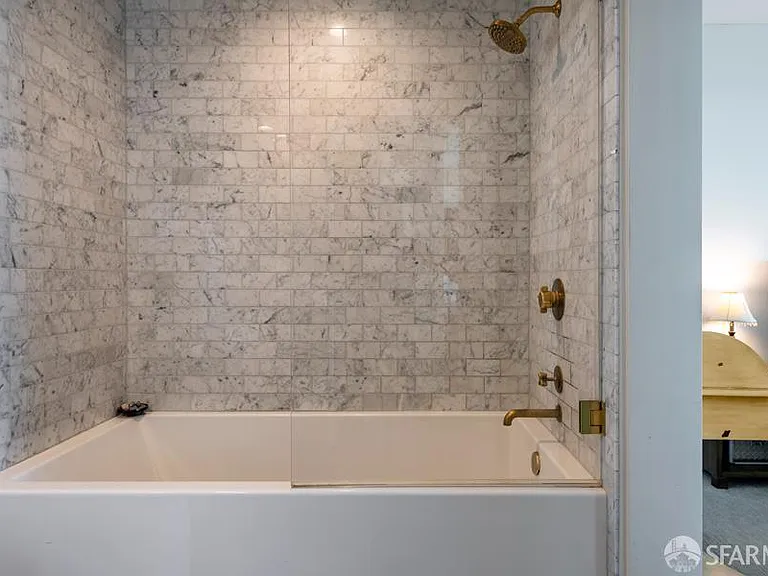 401 Harrison St #8G-L — Photo 17