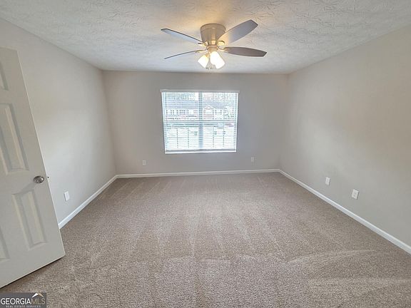 5th image of 3026 Western Sunset Ct