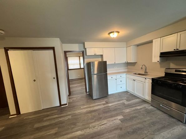 7700 S Harlem Ave APT 1C