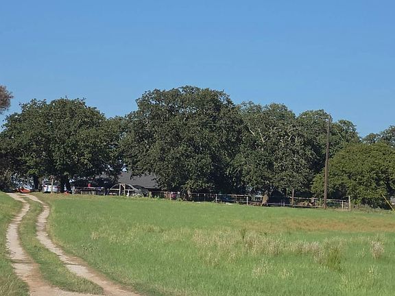 2nd image of 1310 County Road 4360