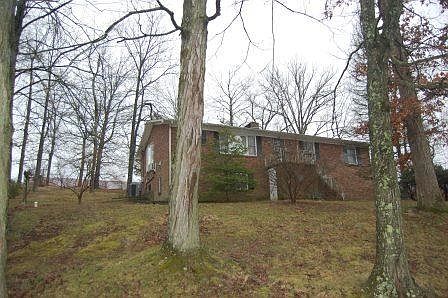 1st image of 681 Woodside Dr