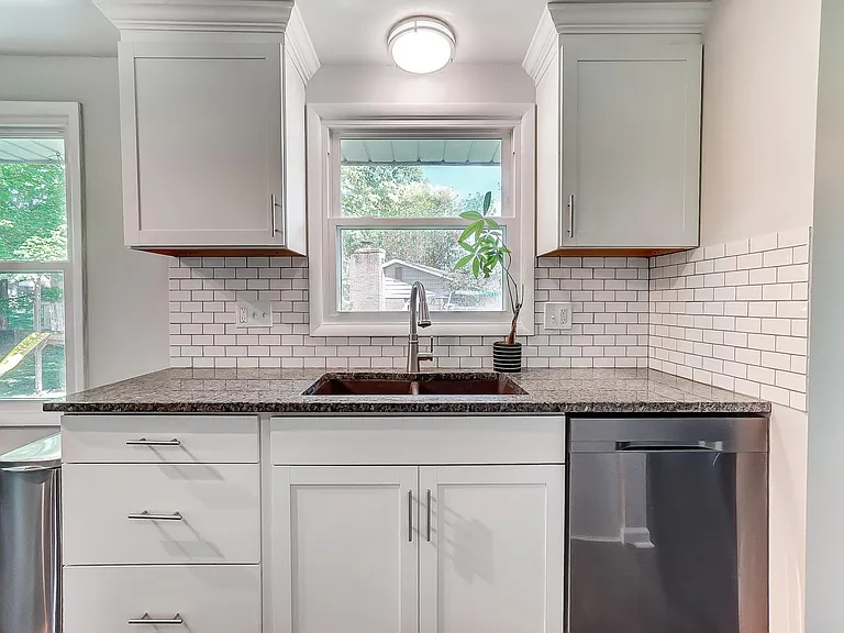 4216 Silver Oak St — Photo 13