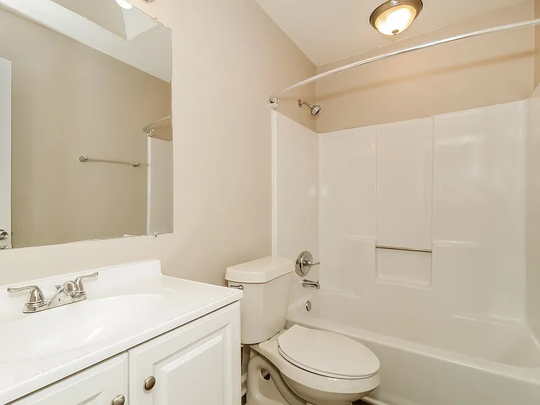 45 Kingswood Club Dr — Photo 17