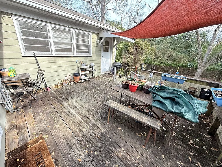 375 Talmadge Dr — Photo 25
