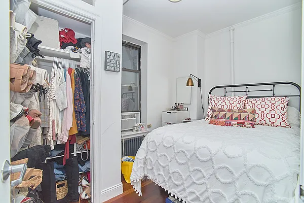 Rented by Keller Williams NYC | media 11