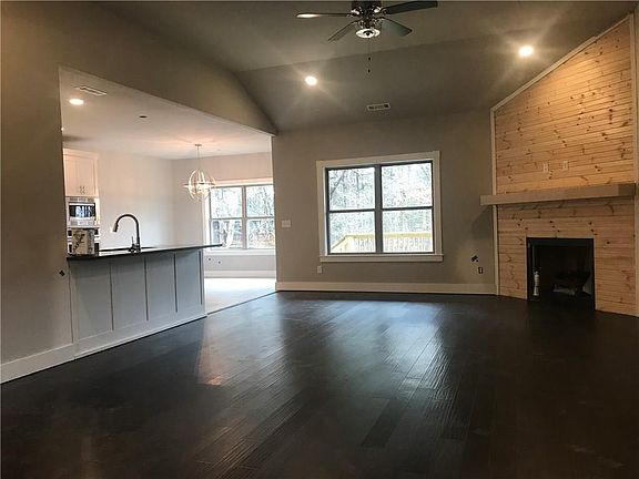 3rd image of 3 Kiswick Cir