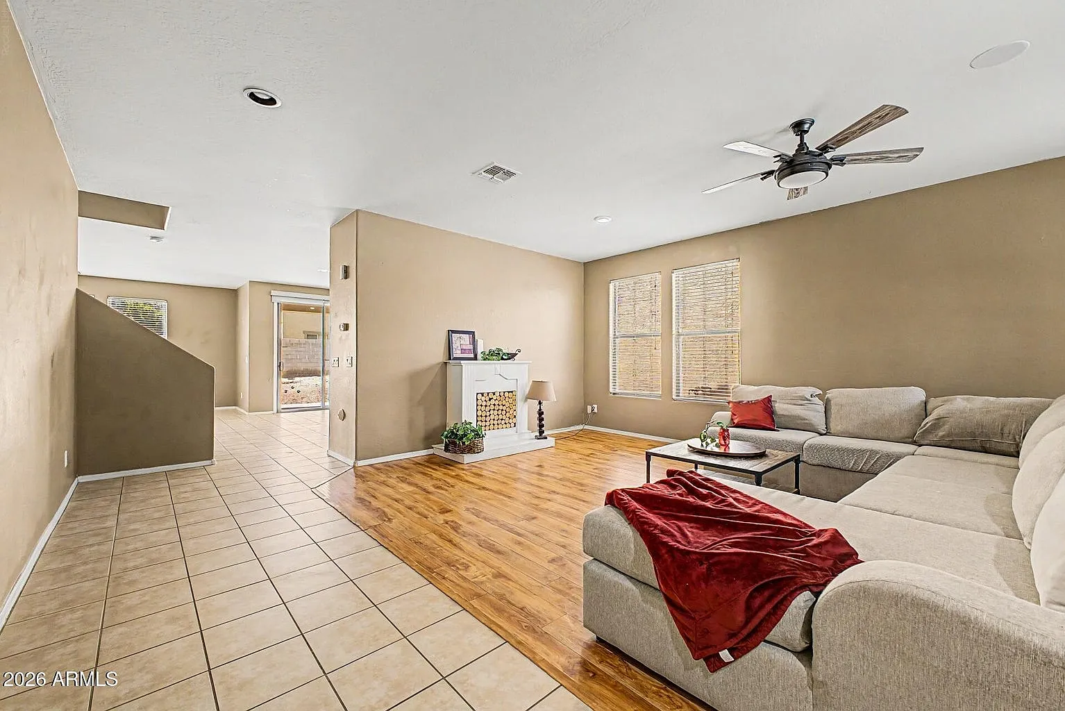 4 bed, 2724 sqft, $2,395 — Photo 3
