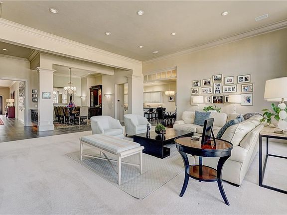 3rd image of 14216 Calais Cir