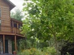 180 Ivywood Ln, Mountain City, TN 37683