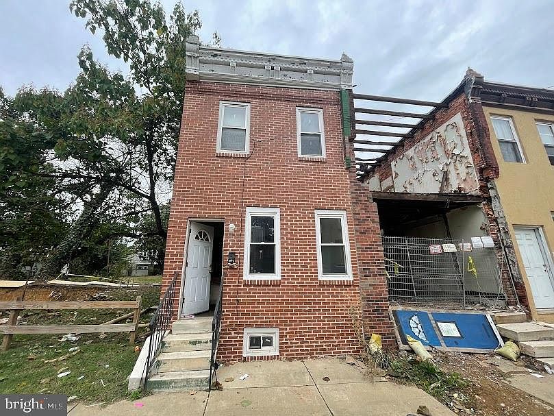 1st image of 1017 W Orleans St